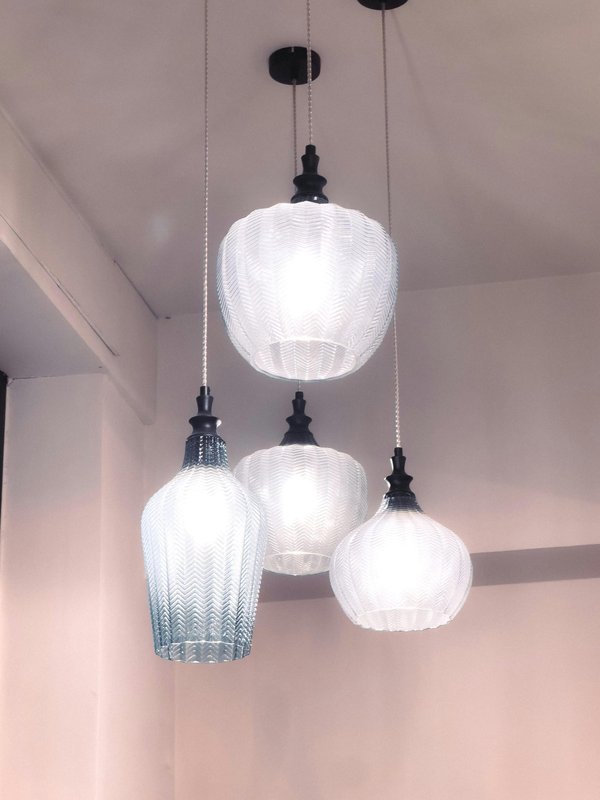 Transformez votre espace avec des luminaires créatifs et modernes